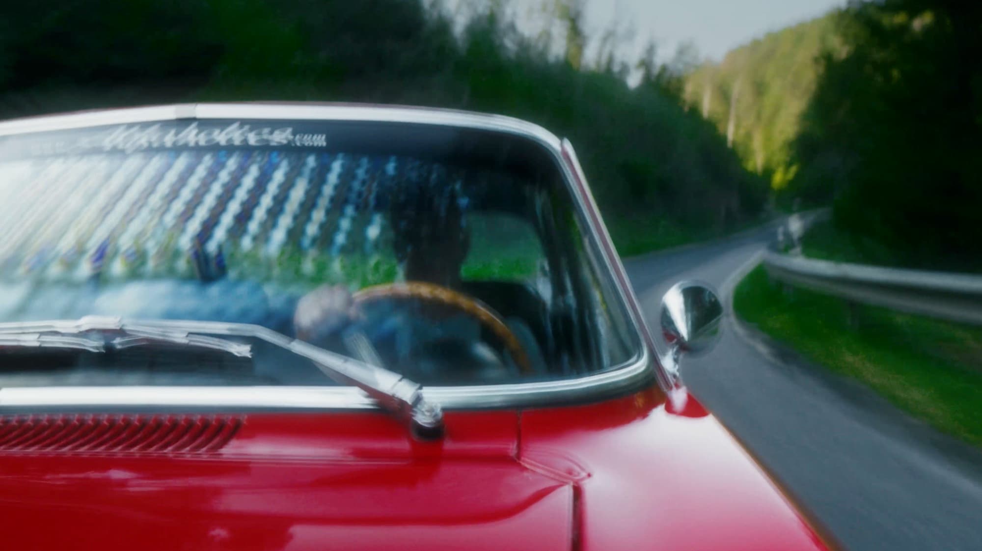 Alfa Romeo — still 5