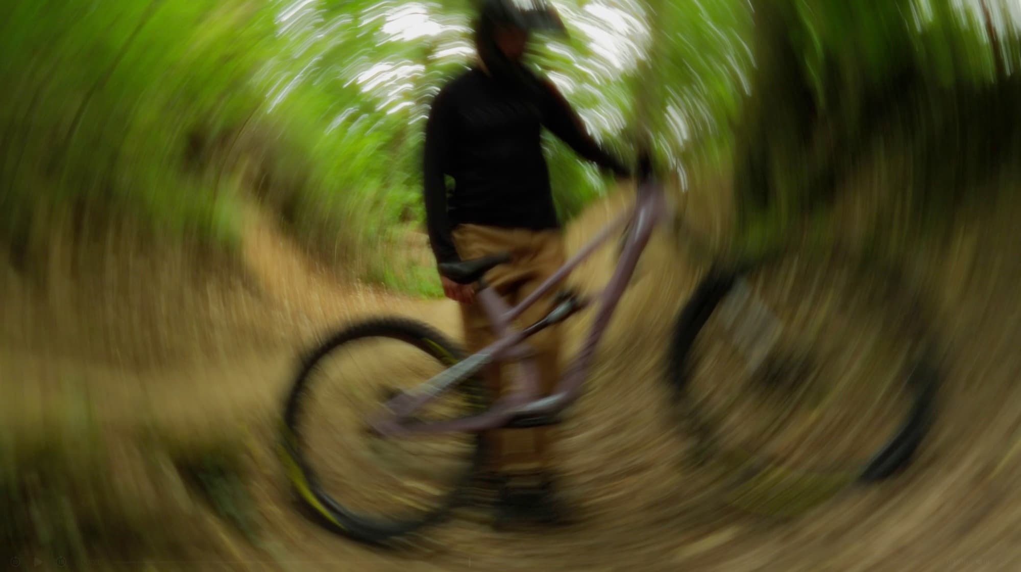 Canyon Spectral — still 4